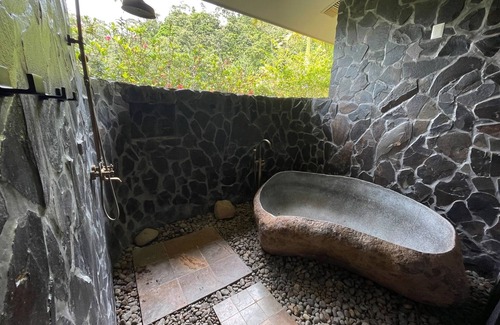 Ballena House | Magical sunset and ocean views! 4 en suites..