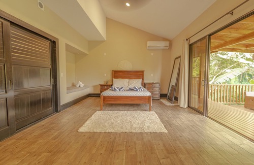 Ballena House | Magical sunset and ocean views! 4 en suites..