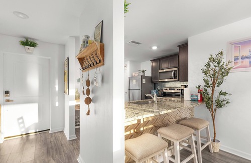 Biggar House | Magical Sweet Home in Nature & Peace in Fort Myers, located near all you need!