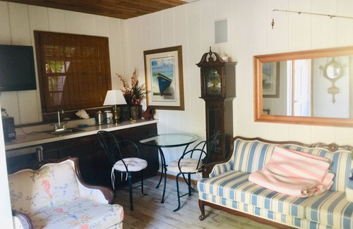 Tropic House | Magical Waterfront Home, Sunsets,Guest House, Beach, Dock, game room, Playground