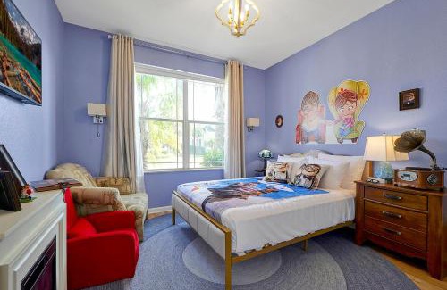 Trafalgar Village House | MagicalEverAfter Sleep17 HTD Pool Game Rm LakeView