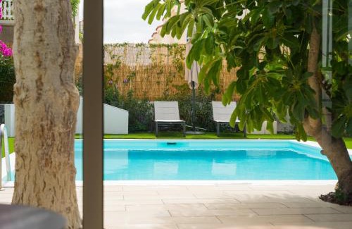 Pasito Blanco Apartment | Magnífico Timón 8