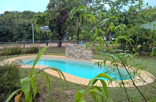 Horseshoe Bay Bed & Breakfast | Magnetic Island Bed and Breakfast