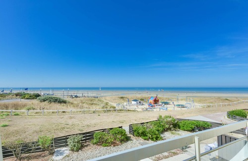 Hardelot-Plage Apartment | Magnificent 1 bedroom apartment on the seafront in the Dolphin residence