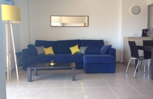 Santa Margarida Apartment | Magnificent 2 bedroom apartment for 7 people with marina and sea view