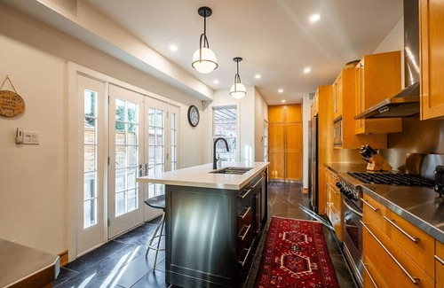 Grange Park House | Magnificent 3BR Home Downtown, Near Everything!