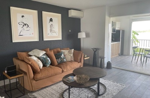 Nettle Bay Apartment | Magnificent apartment overlooking the lagoon