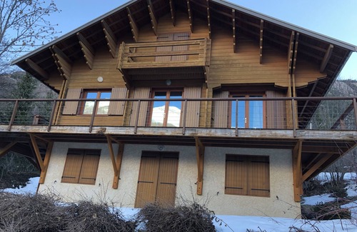 Vallouise-Pelvoux Ski Chalet | Magnificent chalet overlooking the Pelvoux - JB
