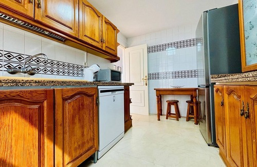 Calahonda House | Magnificent holiday home near the beach