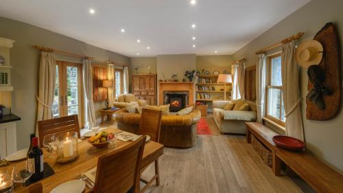 Achill Sound House | Magnificent house on the West Coast of Ireland