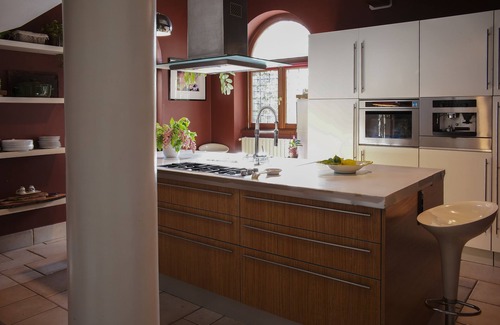 Monteverde Nuovo Villa | Magnificent Luxury Villa in Rome. Private pool and large garden.