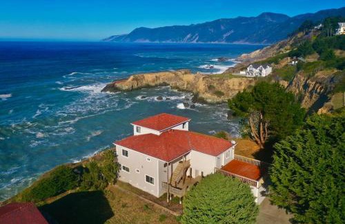 Shelter Cove Apartment | Magnificent Oceanview by OceanviewHotTubs Oceanfront! Shelter Cove, CA Tesla EV station