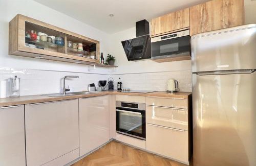 Sainte-Foy-les-Lyon Apartment | Magnificent T3 apartment with balcony and parking - Sainte-Foy-lès-Lyon