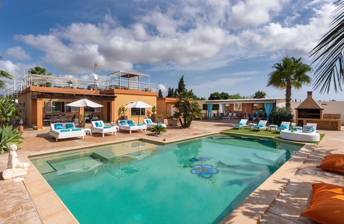 Sant Josep de sa Talaia Villa | Magnificent villa with sea views, for families, friends *OCTOBER OFFER*.