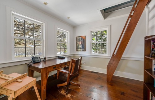 Wainscott House | Magnificent Wainscott Summer Rental - 5 Minute Walk to Beach