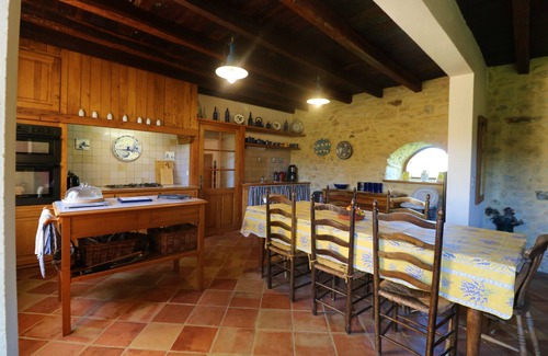 Carves House | MAGNIFICIENT STONE PROPERTY WITH PRIVATE POOL SET IN AN IDYLIC MATURE GARDEN