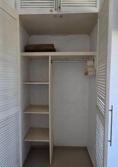 Manzanillo Apartment | Magnifico Departamento, cocina equipada, 2 Recamaras 2 Baños , hasta 6 Personas, 3 albercas, playa a 50 mts wifi, aire acondicionado
