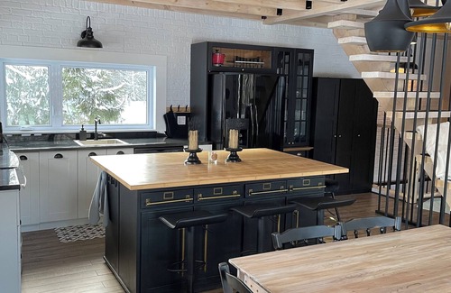 Mauricie Ski Chalet | Magnifique Chalet Moderne N.e. Chic Shack