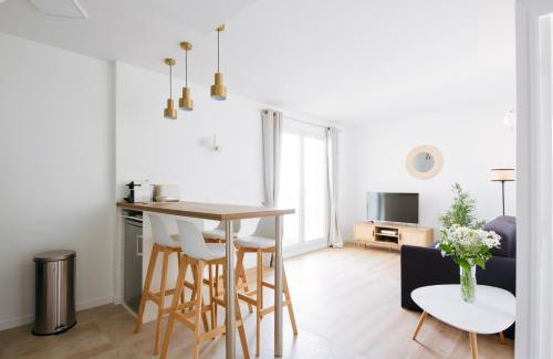 Faubourg de l'Arche Apartment | Magnifique 2 pièces avec terrasse, Paris La Défense
