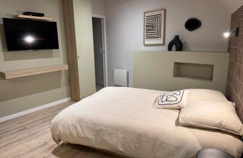 Orleans Apartment | Magnifique appartement rénové Place du Martroi