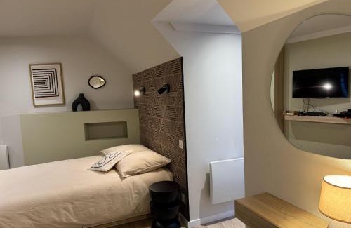 Orleans Apartment | Magnifique appartement rénové Place du Martroi