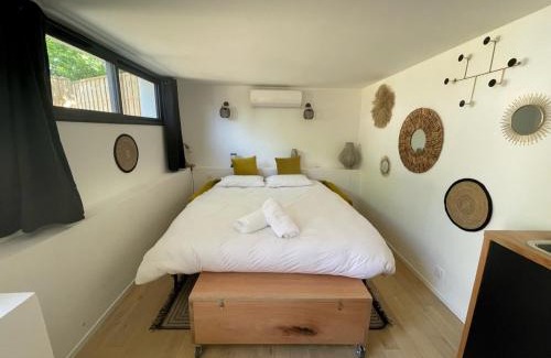 Saint-Martin-de-Londres Apartment | Magnifique cocon sous les chênes