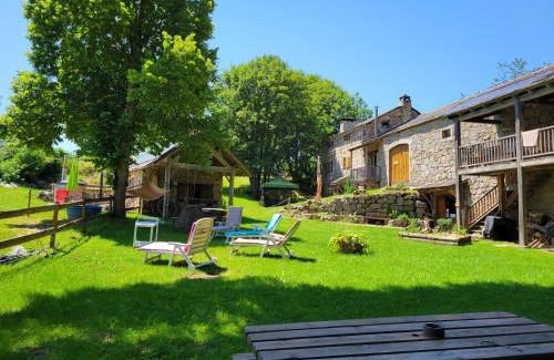 Devesset Ski Chalet | Magnifique Gite en Bord de Lac