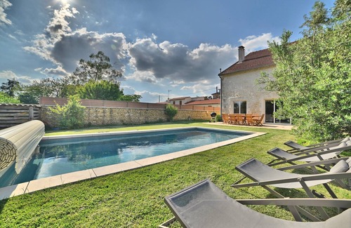 Cravans Other | Magnifique Maison Charentaise Rénovée Avec Goût