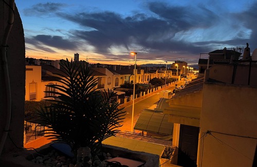 Puerto de Mazarron Apartment | Magnifique t3 Toit Terrasse Privee en Plein Centre Ville Avec Piscine bar Resto