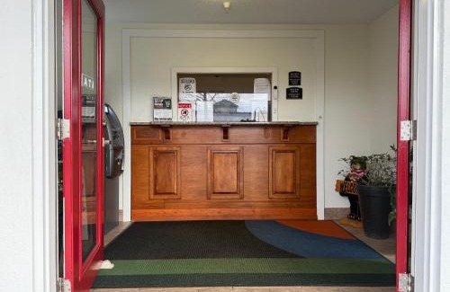 Church Street Hotel | Magnolia Bay Hotel & Suites