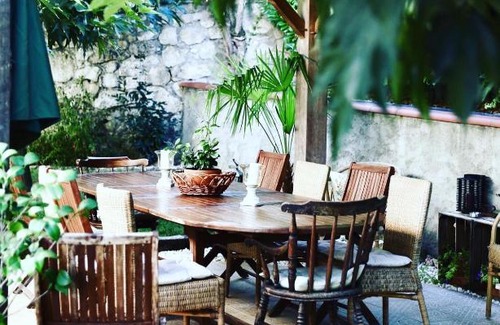 Auch Bed & Breakfast | MAGNOLIA HOME 32