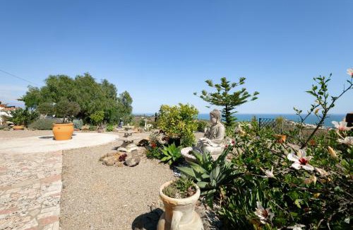 Velez-Malaga House | Magnolia House
