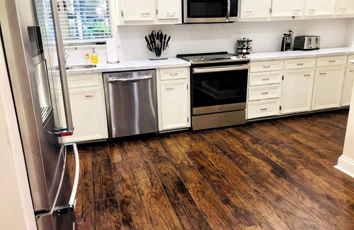Flowood House | Magnolia Lakeside Retreat- Cozy stay near the Ross Barnett Reservoir