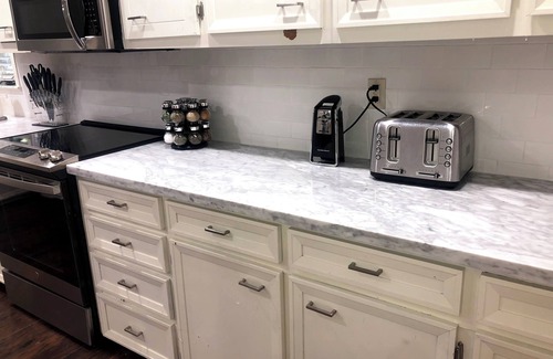 Flowood House | Magnolia Lakeside Retreat- Cozy stay near the Ross Barnett Reservoir