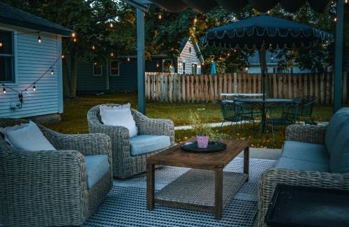 Lake Geneva House | Magnolia Manor - Remodeled Home Near Downtown