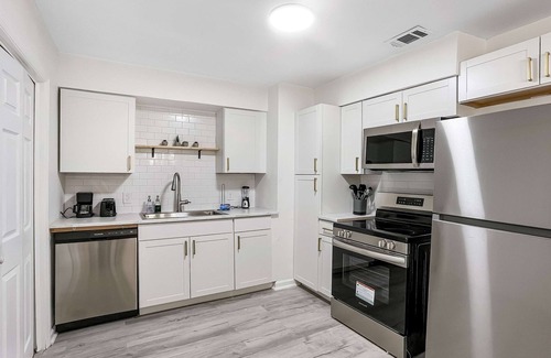 Pooler House | Magnolia Retreat in Pooler