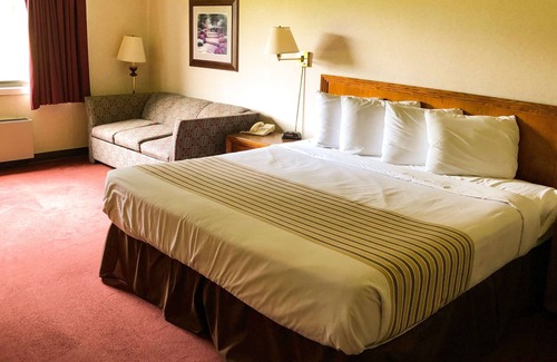 Dixon Hotel | Magnuson Hotel Dixon