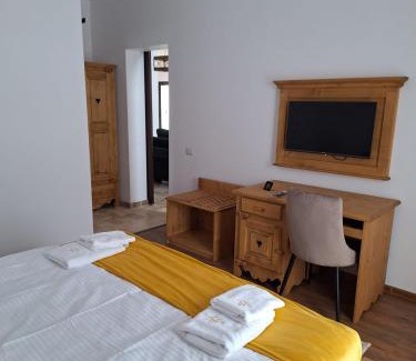 Traisteni Villa | Mai cu Mot Doftana Luxury Chalets