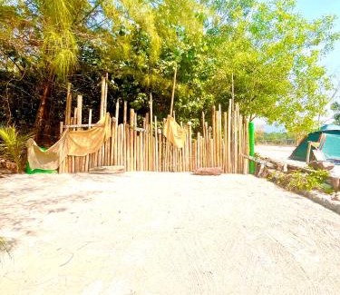 Mai Rut Cabin | Mai Rut Beach Eco Resort and Camping