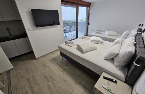 Novi Grad Sarajevo Cabin | Maiden Water Resort