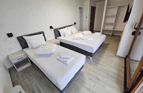 Novi Grad Sarajevo Cabin | Maiden Water Resort