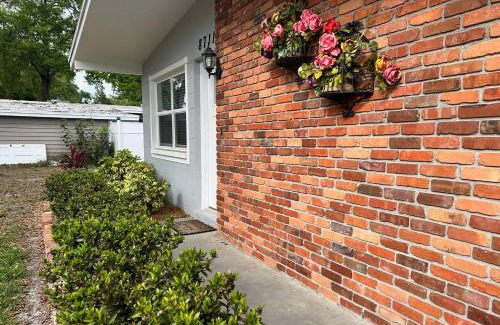 Temple Crest House | Main Attraction is a Renovated 3 BR Pet Friendly Home with Fenced Yard just Minutes Away From Busch Gardens & USF