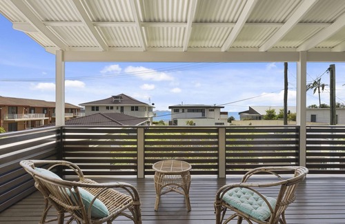 Woolgoolga House | Main Beach - close to Woolgoolga beach and shops