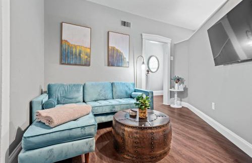 St. Charles Apartment | Main Street Living! 2 Bedroom Unit right On Main!