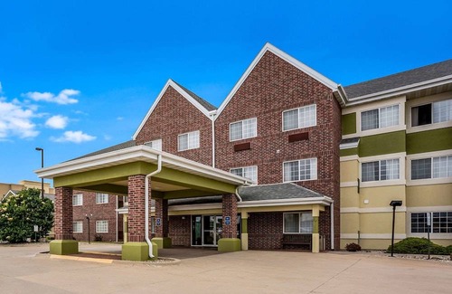 Cedar Rapids Hotel | Mainstay Suites Cedar Rapids