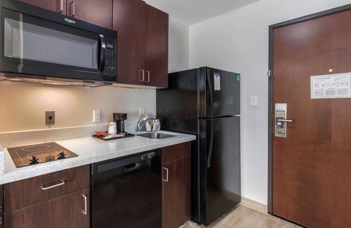 Big Spring Hotel | MainStay Suites Big Spring North I-20