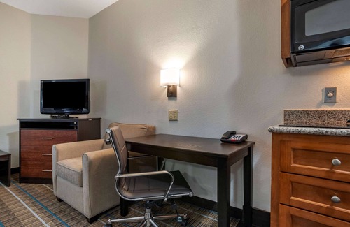 Denham Springs Hotel | MainStay Suites Denham Springs - Baton Rouge East