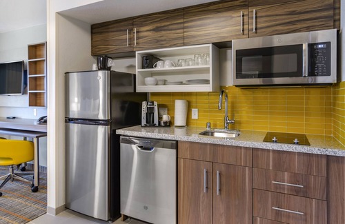 Great Falls Hotel | MainStay Suites Great Falls Airport