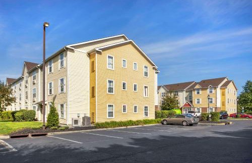 Mount Laurel Hotel | MainStay Suites Mt Laurel - Philadelphia