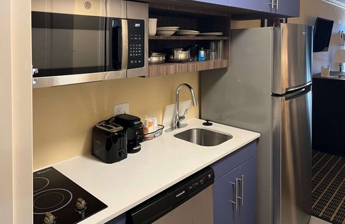 Ozona Hotel | MainStay Suites Ozona I-10